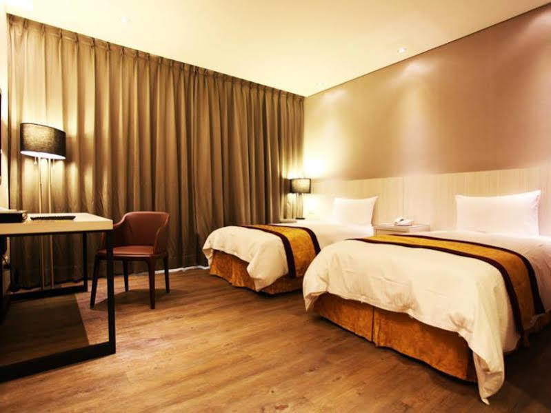 Sankaikan Hotel Puzi Exteriör bild